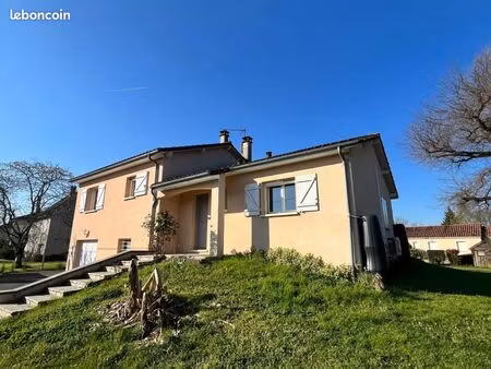 pavillon 5 pièces 92 m²