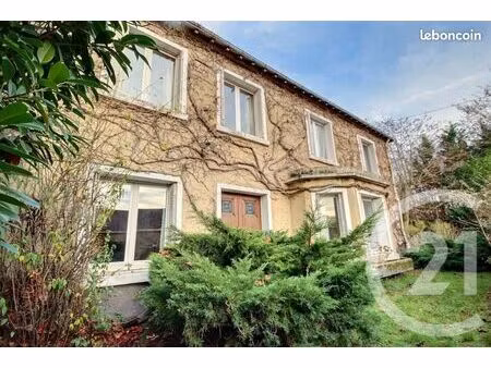 propriété 6 pièces 170 m²