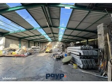 local industriel 2 000 m²