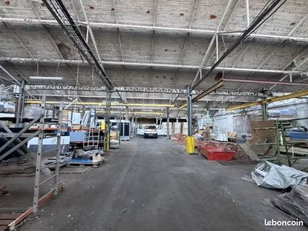 local commercial 561 m²