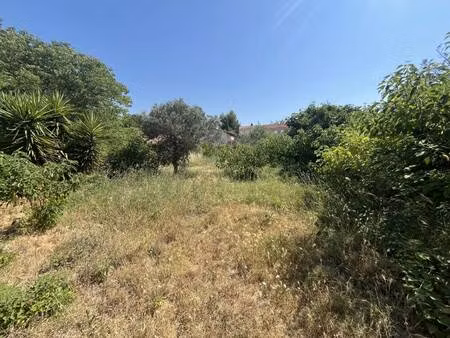 terrain constructible viabilisé à vendre