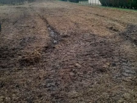 terrain constructible - 2400 m2-