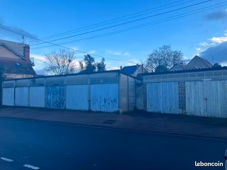 vente lot de 15 garages et 3 granges montargis