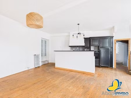 propriété 8 pièces 158 m²