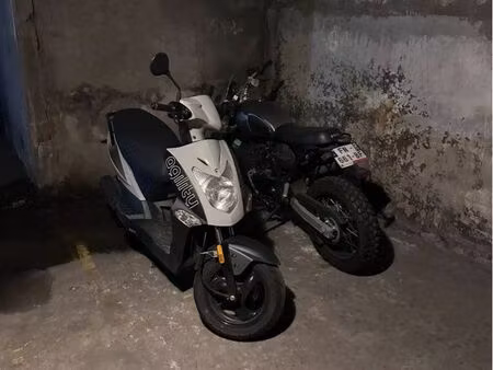 place de parking moto - bordeaux victoire