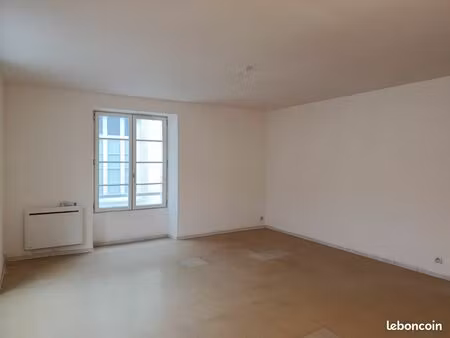 appartement 3 pièces 74 m²