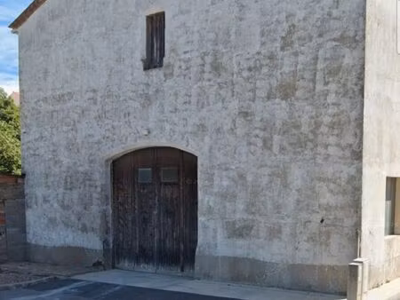 remise / grange / hangar / petit entrepôt