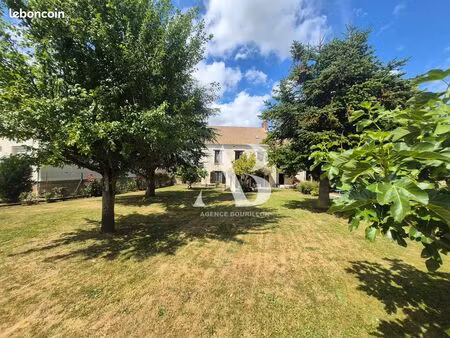 maison 6 pièces 159 m²