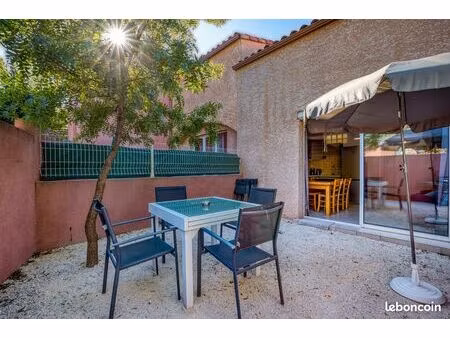 maison mitoyenne 55m2 + cour extérieur salelles du bosc