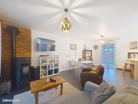 maison 7 pièces 128 m²