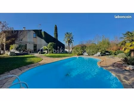 maison 5 pièces 192 m²