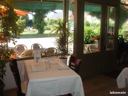 vente restaurant le lac des cygnes