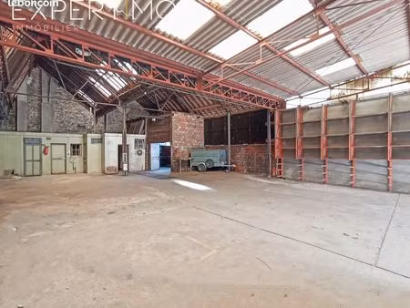 entrepôt 350 m² lardy