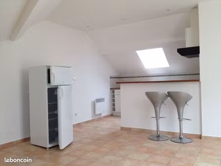 a louer f1 avec terrasse proche centre-ville à pont de l’arche