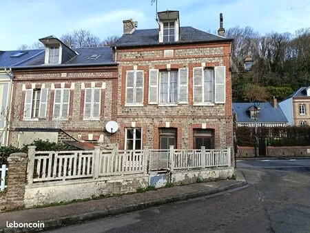 maison 6 pièces 117 m²