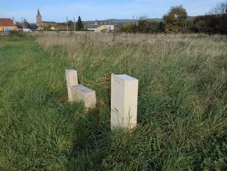 terrain 1 415 m² bordes