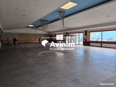 local commercial 740 m² chelles