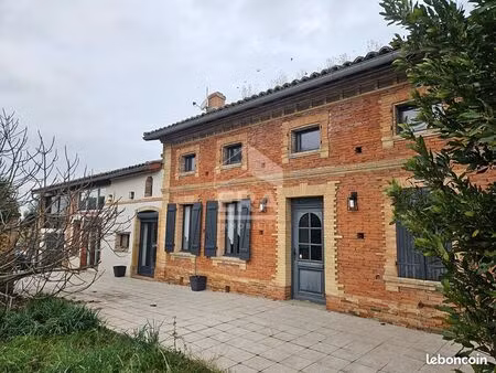 maison 4 pièces 180 m²