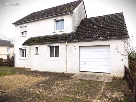 propriété 6 pièces 101 m²