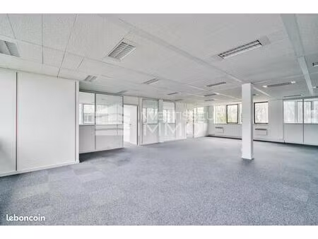 bureaux 414 m²