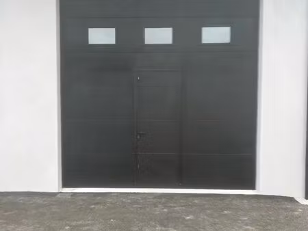 box de 27 m2 à louer