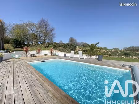propriété 9 pièces 240 m²