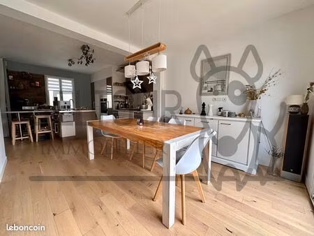 maison 6 pièces 93 m²