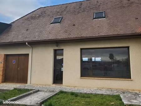 local commercial à louer