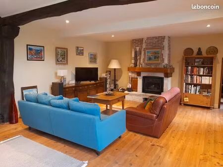 très belle maison de 250 m2 à vendre