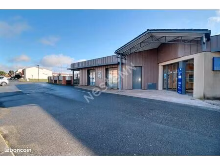 local commercial 170 m² saint jory