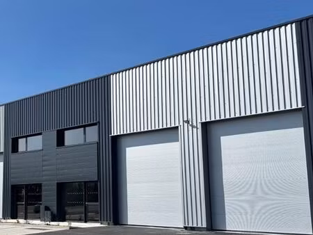 inconnu 2 pièces 195 m²