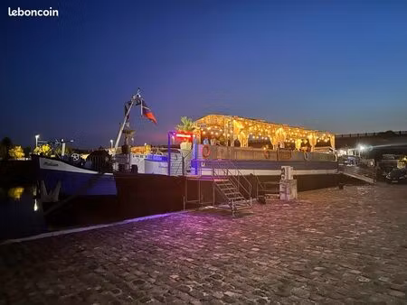 péniche habitation et événementielle