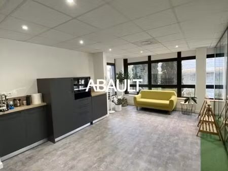 bureaux 108 m²