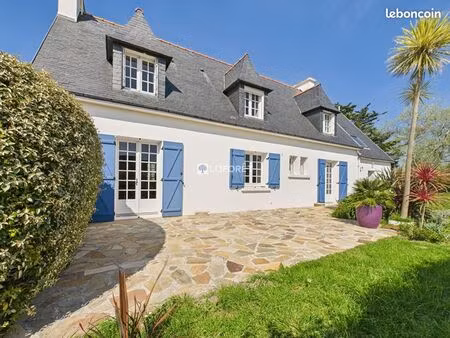 maison 8 pièces 180 m²