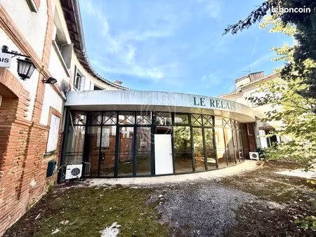 maison 10 pièces 296 m²