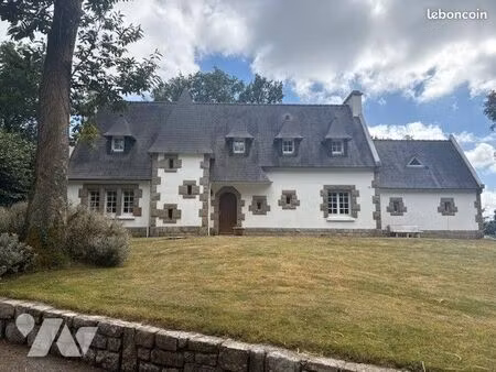 maison 7 pièces 160 m²