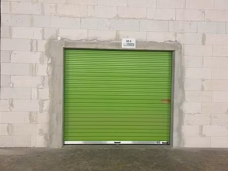 local d'activité 50 m²