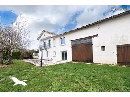 ferme 8 pièces 169 m²