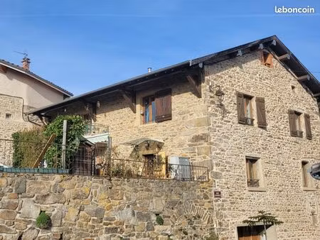 maison 5 pièces 195 m²