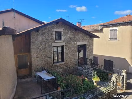 maison de village 4 pièces 76 m²