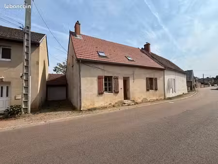 maison de ville 4 pièces 151 m²