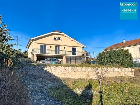 maison 7 pièces 165 m²