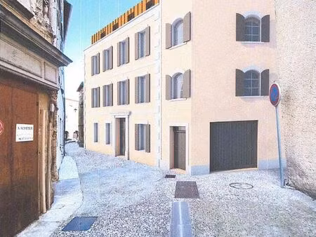 immeuble à rénover – permis purgé – 9 lots autorisés