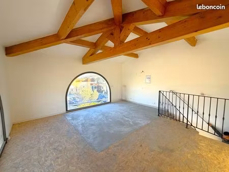 local commercial 61 m² ollioules
