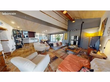 maison 5 pièces 193 m²