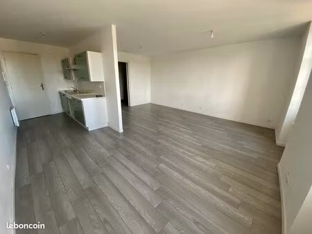 appartement 1 pièce 35 m²