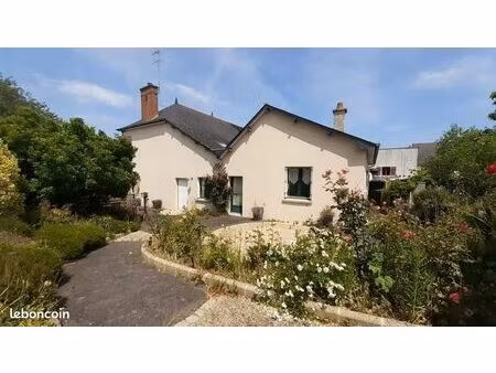 maison 155 m² saint-sulpice-la-forêt
