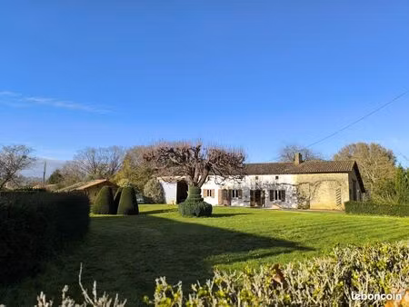 maison 4 pièces 141 m²