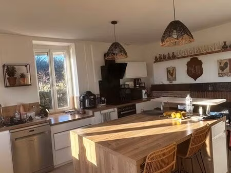 maison entièrement rénovée