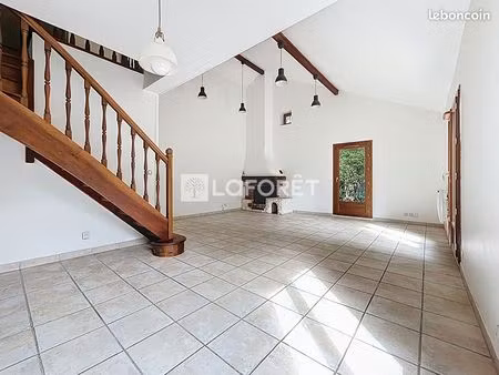 maison 8 pièces 175 m²